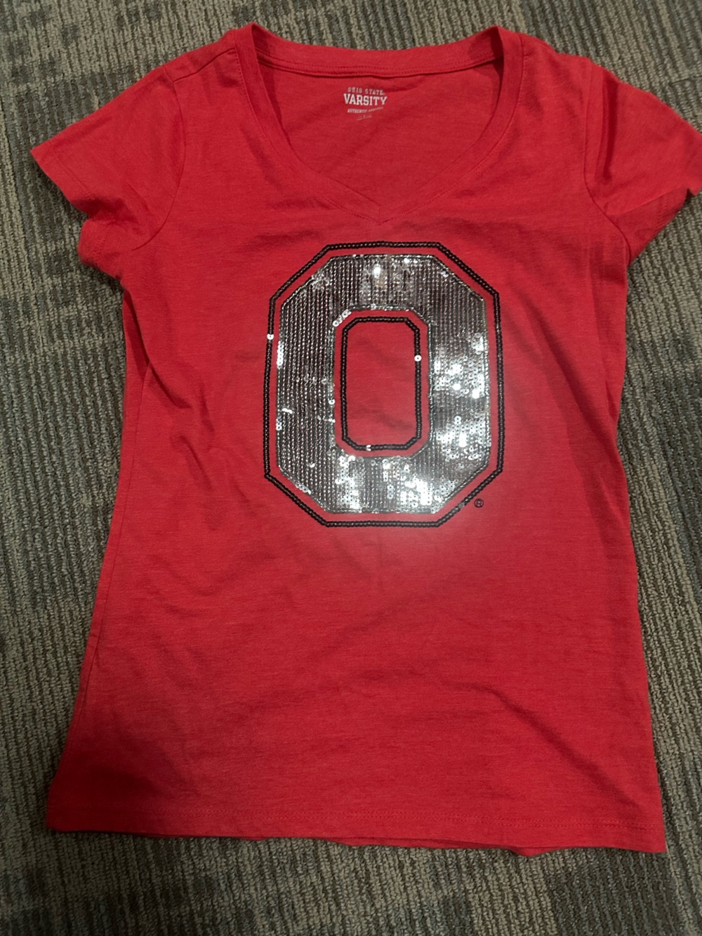 Varsity Red V‑Neck Tee with Silver Sequin 'O'